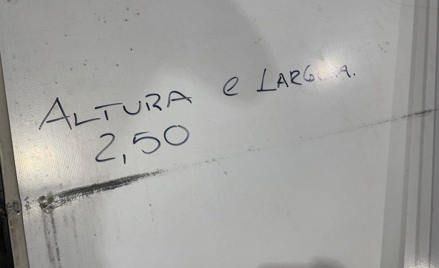 DIVISÓRIA PARA CAIXA ISOTÉRMICA COM SUPORTE DESLIZANTE (2,50 X 2,50)