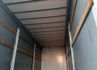 CAIXA DE CORTINAS DESLIZANTES 8.05 x 2.48 x 2.80 COM 2 PORTAS TRASEIRAS – BOM ESTADO