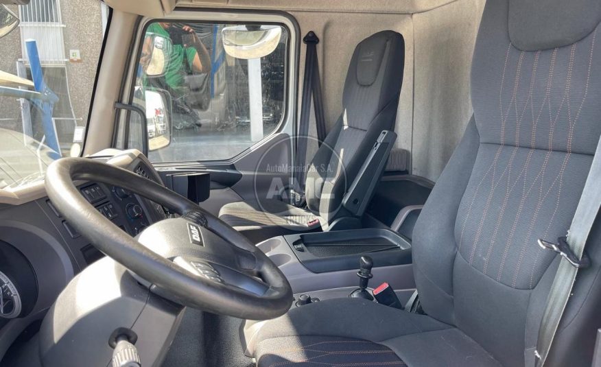 DAF LF 290 EURO6 4X2 2019 388.000KM CAIXA FECHADA 8.60 X 2.47 X 2.50
