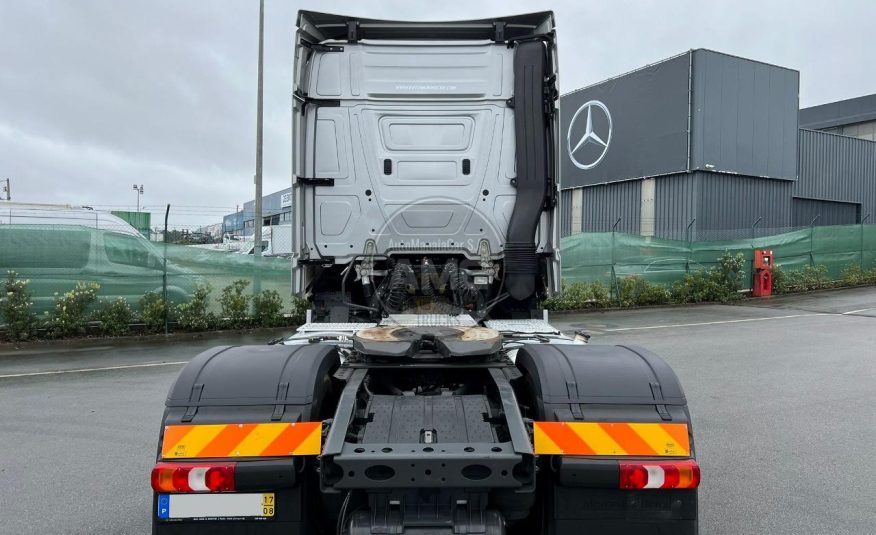 TRATOR MERCEDES ACTROS 1845 EURO6 STREAM SPACE 4X2 RETARDER 2017