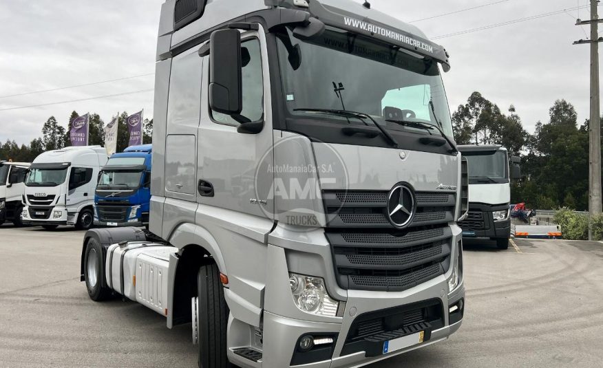 TRATOR MERCEDES ACTROS 1845 EURO6 STREAM SPACE 4X2 RETARDER 2017