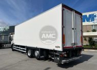 RENAULT D26 380 EURO6 6×2 FRIGORIFICO