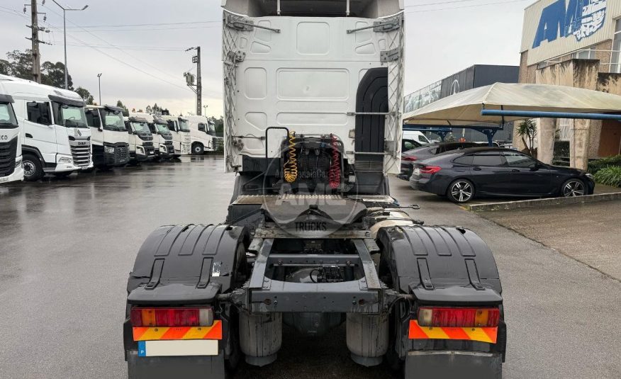RENAULT PREMIUM 460 DXI EURO5 4X2 RETARDER