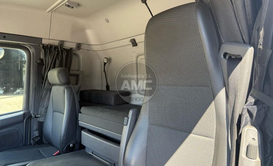 SCANIA P280 E6 4X2 19T CORTINAS E TETO DESLIZANTE