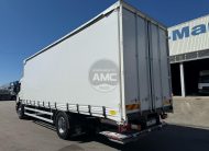 SCANIA P280 E6 4X2 19T CORTINAS E TETO DESLIZANTE