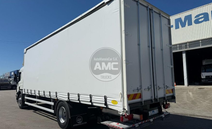 SCANIA P280 E6 4X2 19T CORTINAS E TETO DESLIZANTE