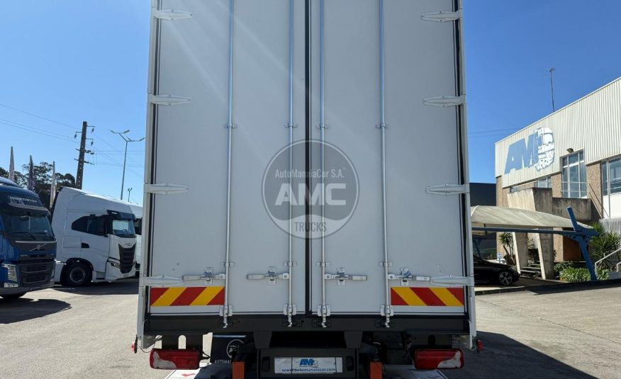 SCANIA P280 E6 4X2 19T CORTINAS E TETO DESLIZANTE