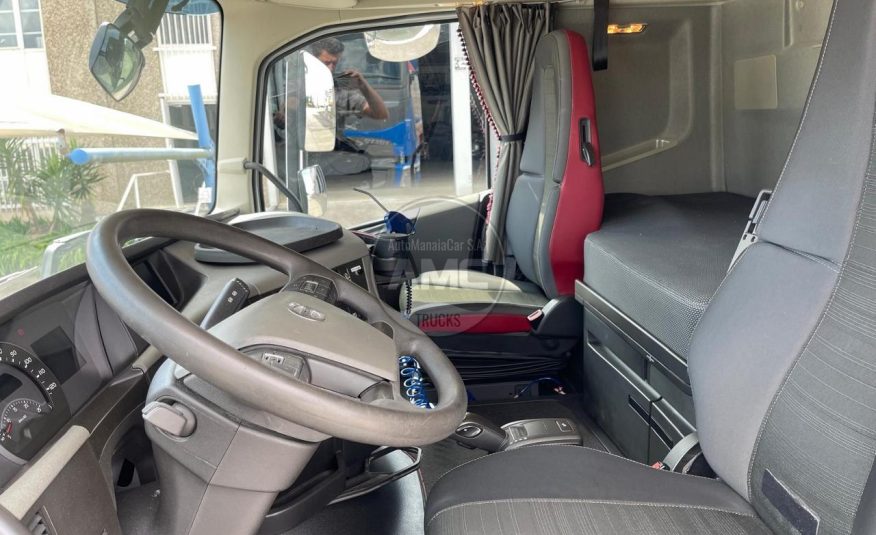 VOLVO FH13 460 EURO6 4X2 CABINE BAIXA KIT HIDRÁULICO 2017
