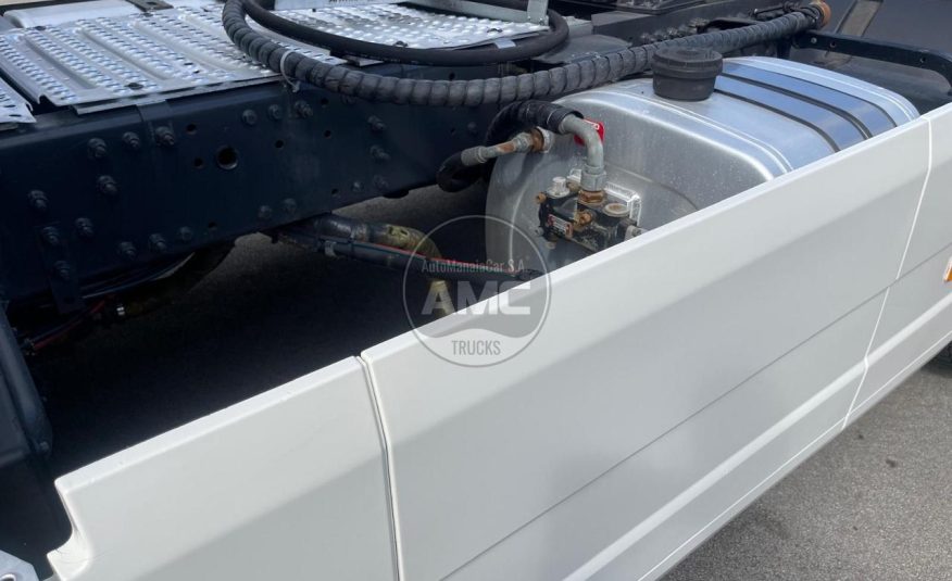 TRATOR VOLVO FH13 500 CABINE BAIXA KIT HIDRÁULICO