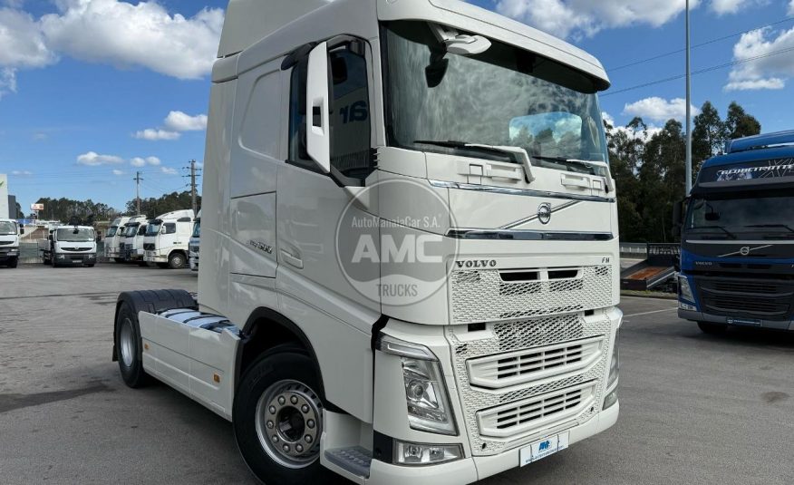 TRATOR VOLVO FH13 500 CABINE BAIXA KIT HIDRÁULICO