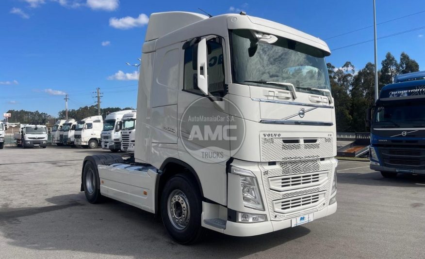 TRATOR VOLVO FH13 500 CABINE BAIXA KIT HIDRÁULICO