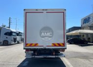 VOLVO FL 290 EURO5 4X2 CAIXA FECHADA COM PLATAFORMA RETRÁTIL