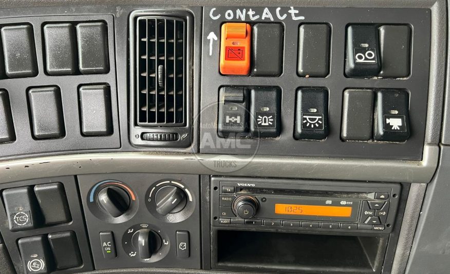 VOLVO FM 330 6X2 EURO5 CAB BAIXA ESTRADO DE 7.90 MTS 2013