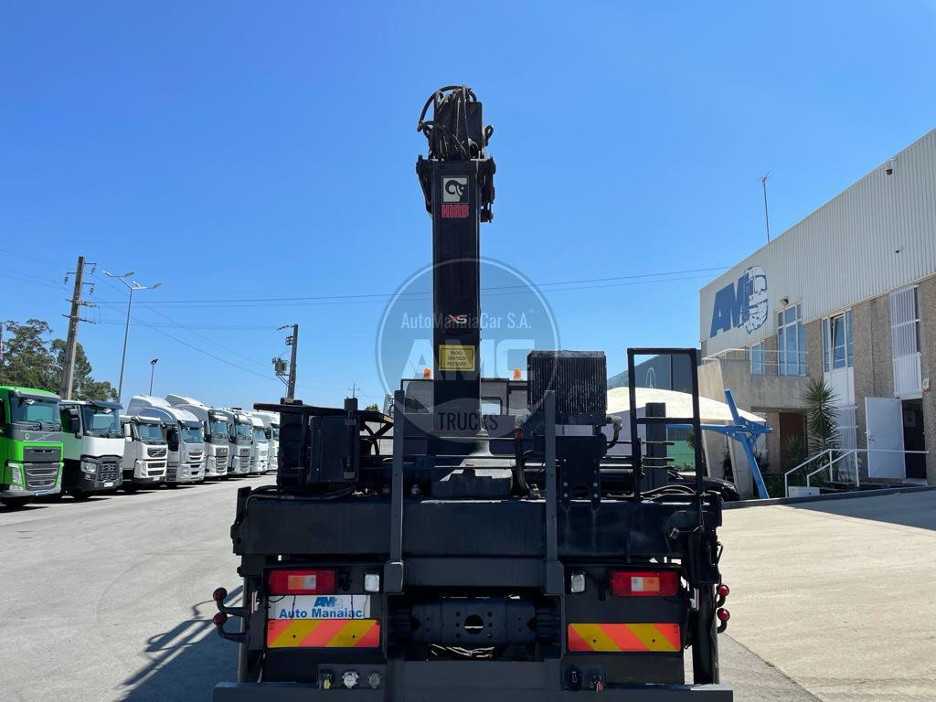 VOLVO FM12 380 8X4 CAIXA ABERTA COM GRUA HIAB 166 E-5 HIPRO